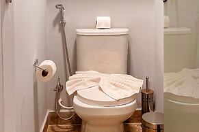 Setai Yacht S3 - By Almare Flats