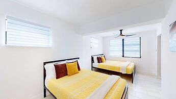 Casa Lucia 5 Bedroom Home With Pool Near Hard Rock Casino