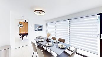 Casa Lucia 5 Bedroom Home With Pool Near Hard Rock Casino