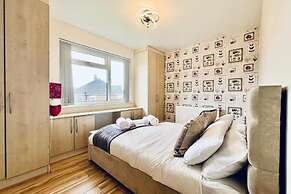 Manchester Sweet Home - Spacious 7BR House