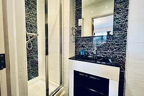 Manchester Sweet Home - Spacious 7BR House