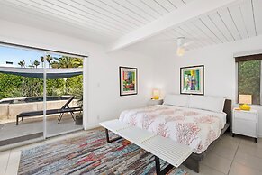 Alexander Escape Private Pool!