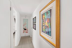 Alexander Escape Private Pool!