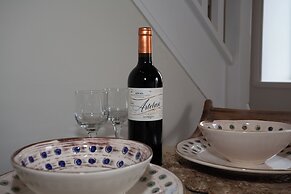 Cozy Wetherby Retreat