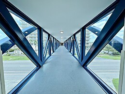 Crystal Tower 702