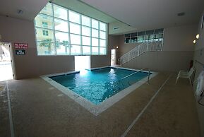 Crystal Shores West 707