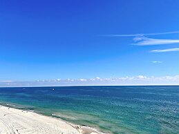 Crystal Shores West 707