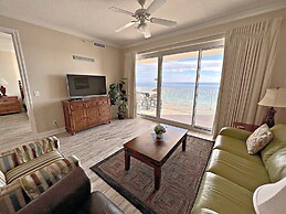 Regency Isle 704