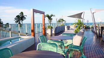 Setai Yacht Prime - By Almare