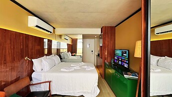 Setai Yacht Prime - By Almare