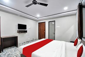 Goroomgo Shree Ganapati Resort Bhub