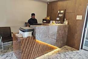 Goroomgo Shree Ganapati Resort Bhub