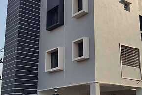 Goroomgo Shree Ganapati Resort Bhub