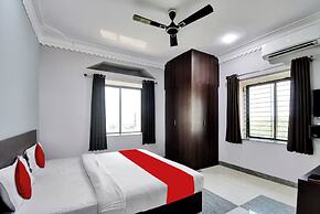 Goroomgo Shree Ganapati Resort Bhub