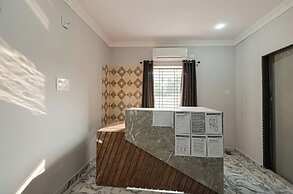 Goroomgo Shree Ganapati Resort Bhub