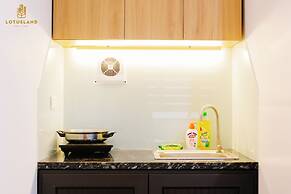 Lotus Land Apartment