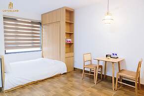 Lotus Land Apartment