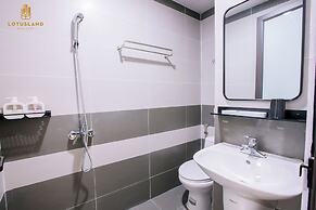 Lotus Land Apartment