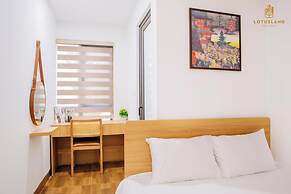 Lotus Land Apartment