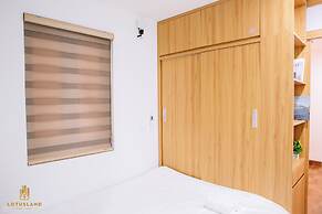 Lotus Land Apartment