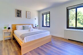 Barton Park View Apartments