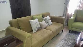 Luxurious Hotel and Apartment-Marshall