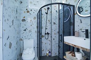 Anais Luxury Living Grey&Pink