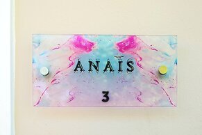 Anais Luxury Living Grey&Pink