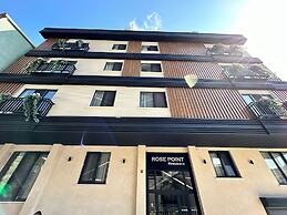 Rose Point Residence