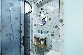 Anais Luxury Living Green