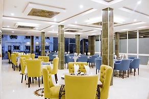 Continental Hotel by R&K Suites