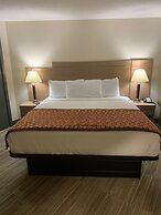 University Inn & Suites Stevens Point