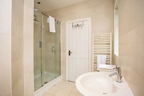 Spacious 5 Bed House Newcastle Gateshead