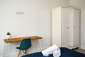 Spacious 5 Bed House Newcastle Gateshead