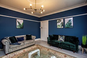 Spacious 5 Bed House Newcastle Gateshead