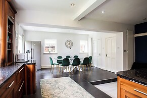 Spacious 5 Bed House Newcastle Gateshead