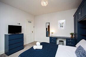 Spacious 5 Bed House Newcastle Gateshead