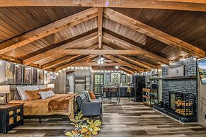 Light'n Bug Bungalow