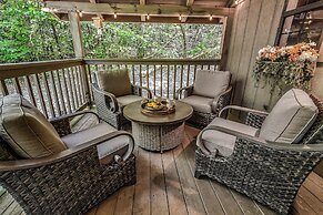 Light'n Bug Bungalow