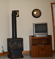 Lions Head Beach Motel & Cottages