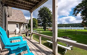 Lions Head Beach Motel & Cottages