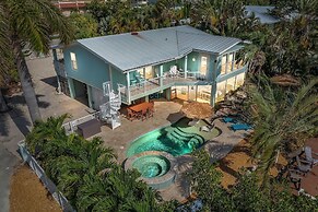 Coming Soon! Rest-a-shore Waterfront Home, New Private Pool 2 Bedroom 