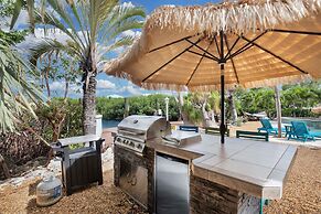 Coming Soon! Rest-a-shore Waterfront Home, New Private Pool 2 Bedroom 