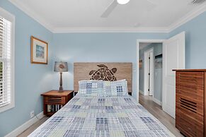 Coming Soon! Rest-a-shore Waterfront Home, New Private Pool 2 Bedroom 