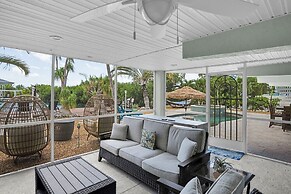 Coming Soon! Rest-a-shore Waterfront Home, New Private Pool 2 Bedroom 