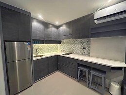 Celebrity treatment  Citygate Kamala c34