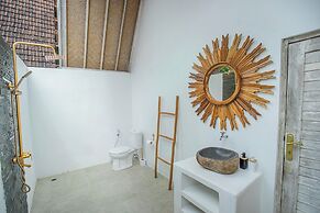 Sunset House Ceningan