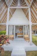 Sunset House Ceningan