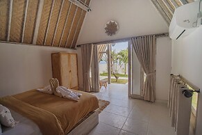 Sunset House Ceningan