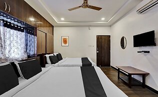 MEDI KONDA GRAND